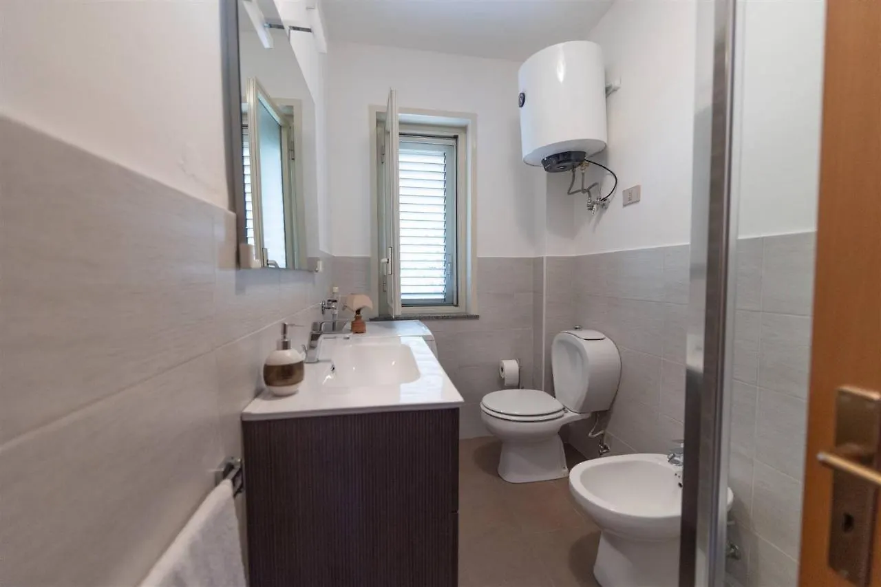 Villino Con Giardino Terrazzo E Parcheggio Privato Lägenhet Mascali